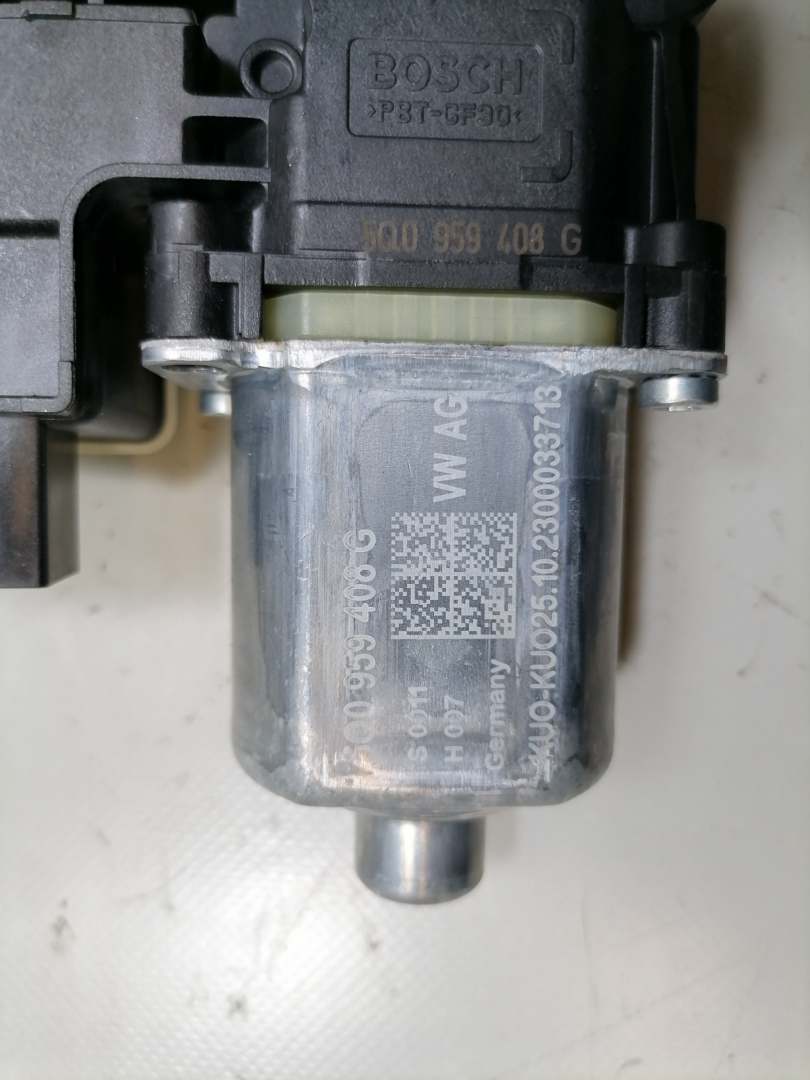 VW Golf 8 original Fensterhebermotor hinten links Bj.2024